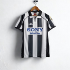 Juventus Home - 98/99