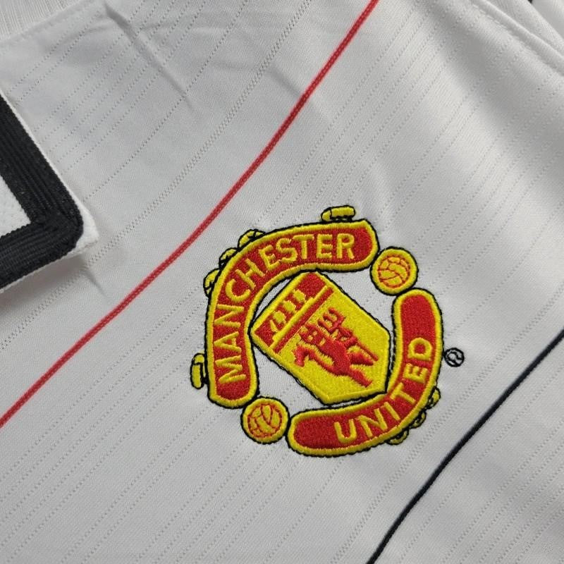 Man Utd Away - 03/04